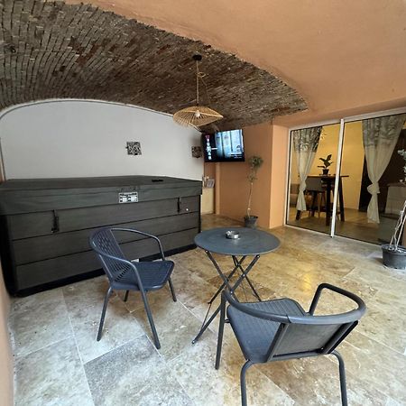 Alena Apartment Bourg-Saint-Andeol Exterior photo